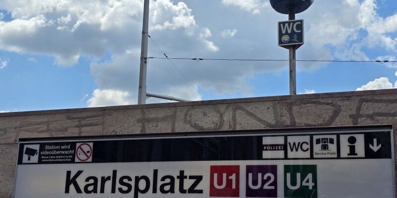 'Kunst - HOP ON HOP OFF'